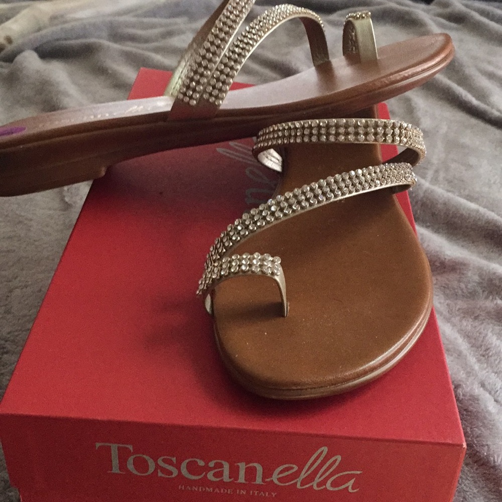 Sandals NIB